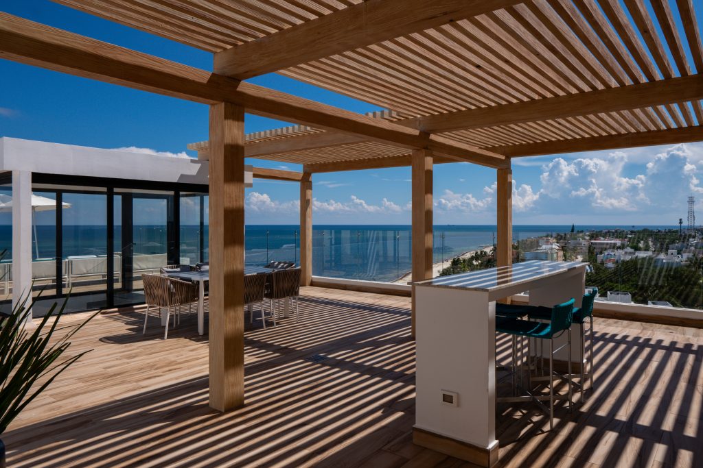 17 Two Bedroom Presidential