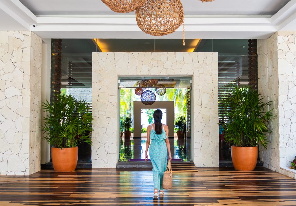 2hotel1 1735932613