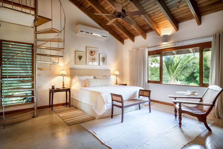 4-Bedroom-Villa-Master-Bedroom