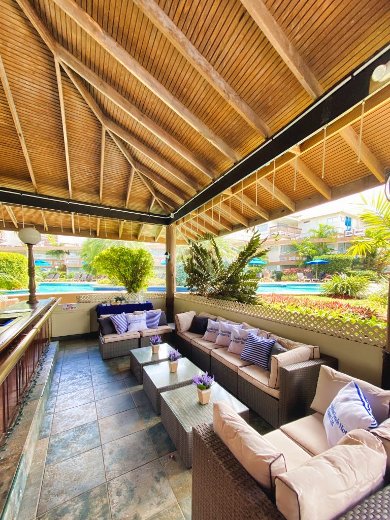 Bar-Area-Sunset-Restaurant-Bar