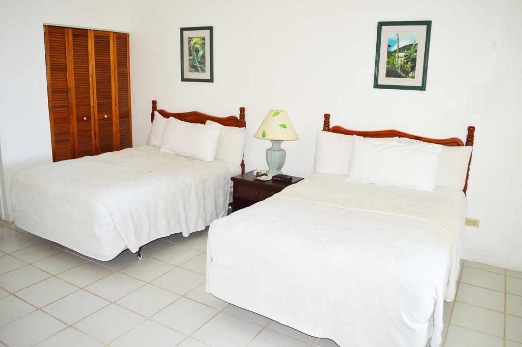 Deluxe-2-Double-Beds-1