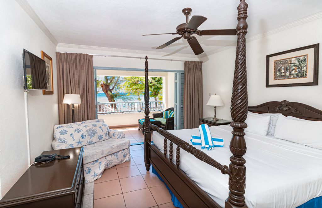 DeluxeBeachfrontKing