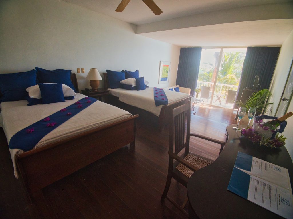 JS 2 Double Bed Room