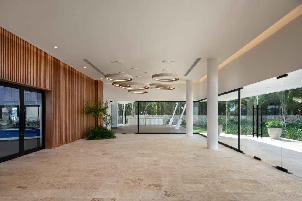 Marina-RiverSide-Centre-Inside