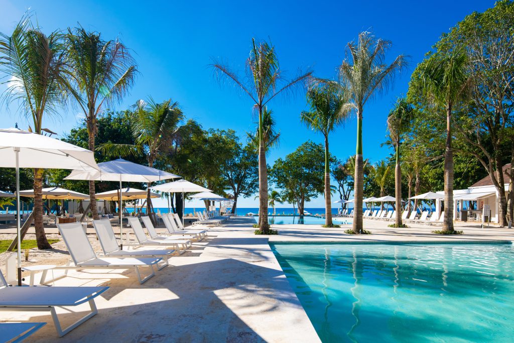Minitas-Family-Pool2