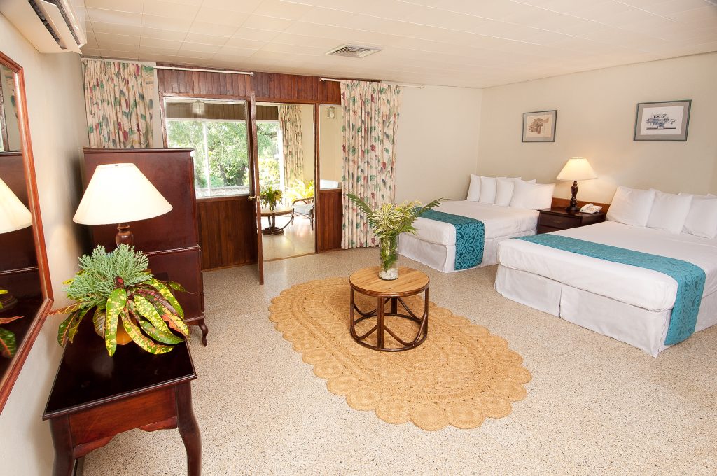 Mount Irvine Cottage 033