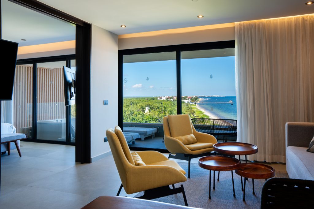 One Bedroom Oceanview 1