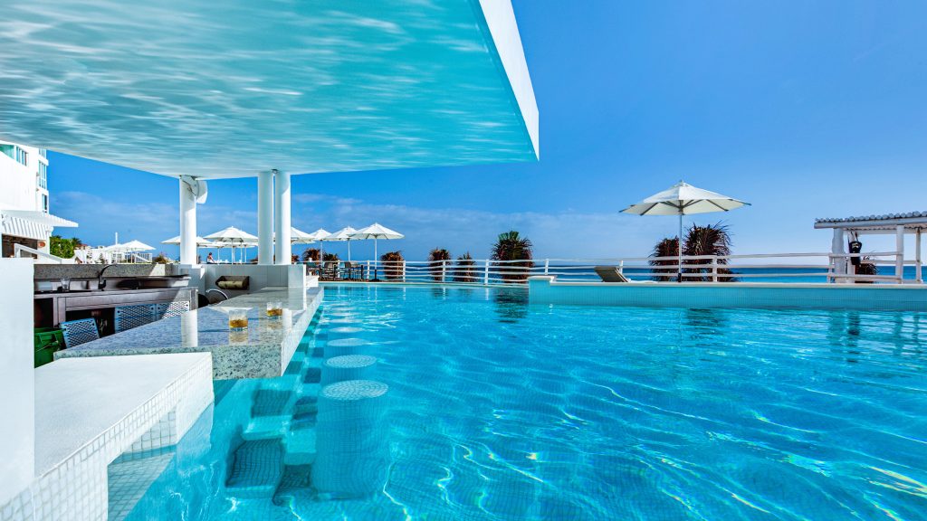POOL BAR 01 OLEO Cancun