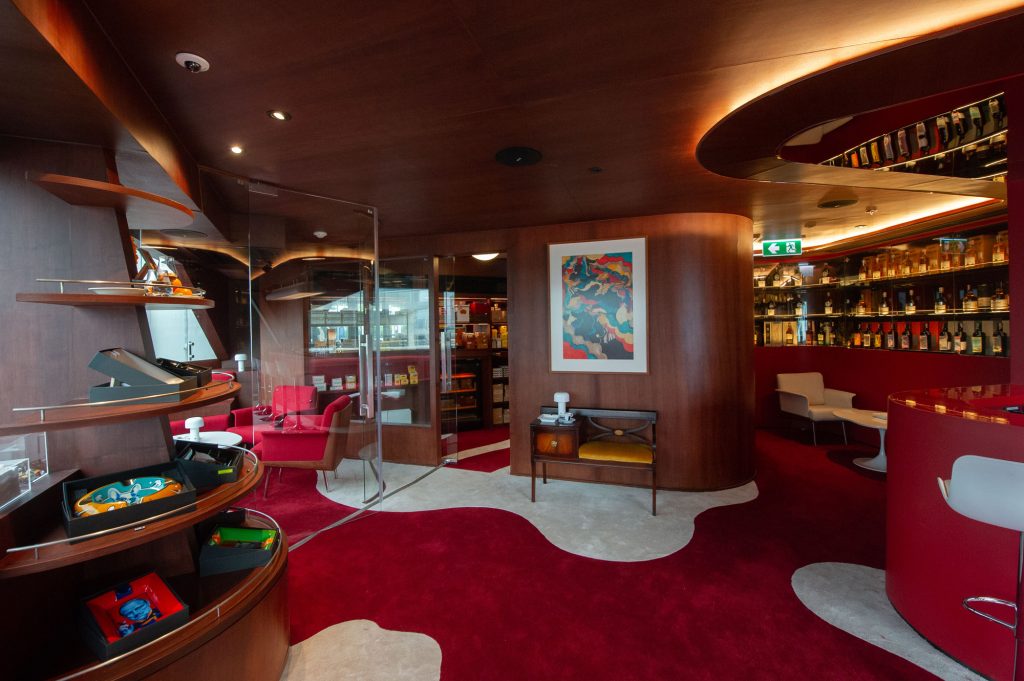 Pacific-Cigar-Divan_5