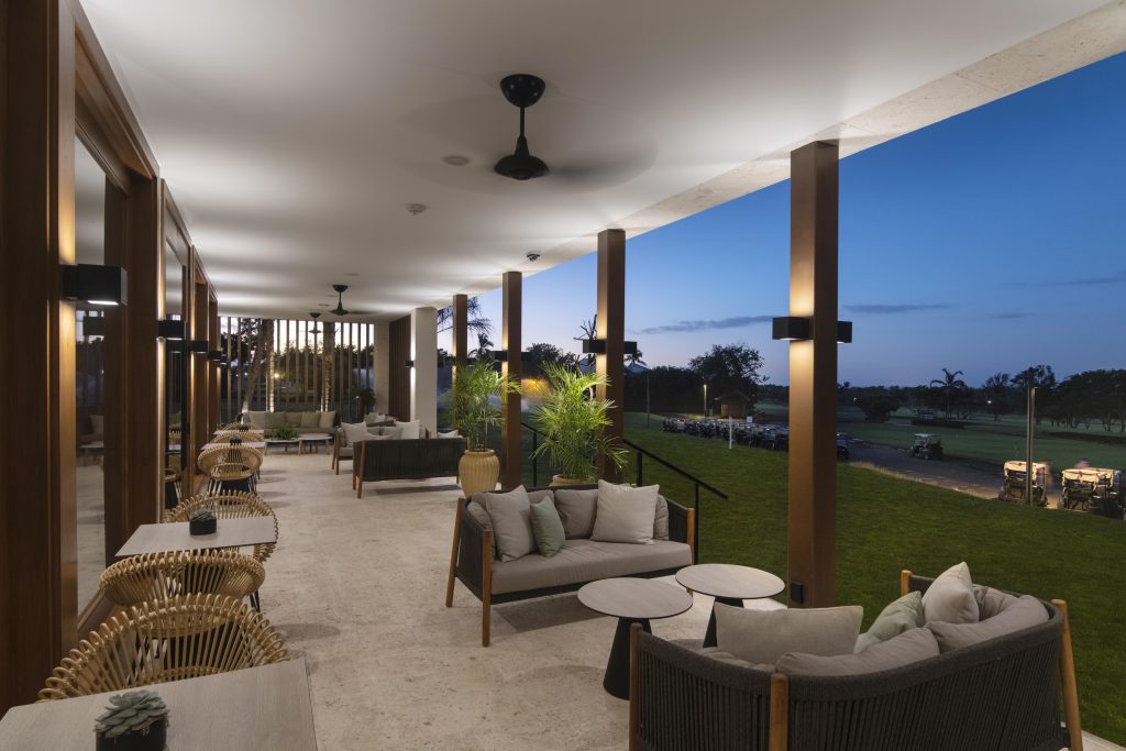Premier Club 2