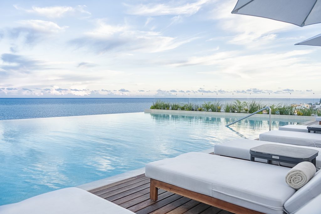 Rooftop Pool 4
