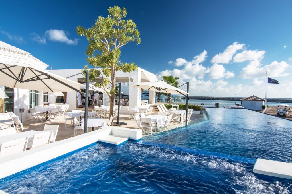 SBG-Restaurant-Pool