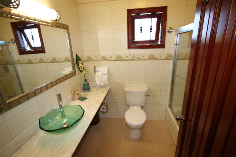 SetRatioSize10241024 Bathroom3
