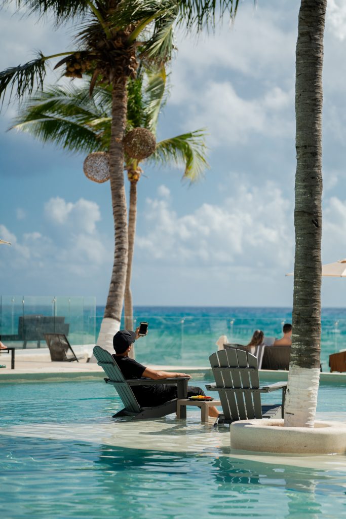 The Beachfront by The Fives Hotels 10