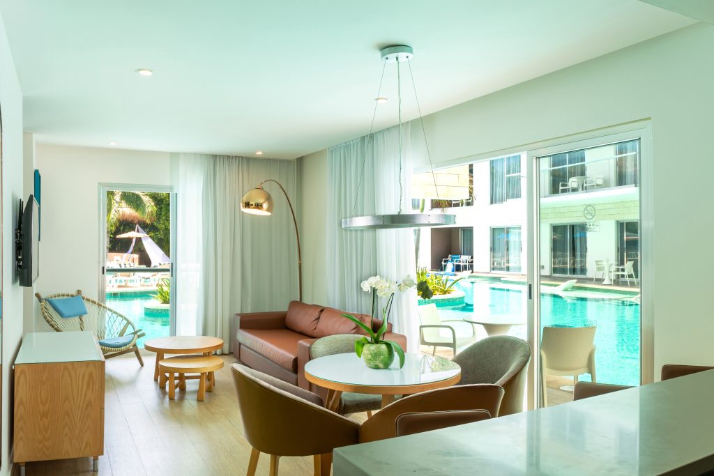 The Fives Beach One Bedroom Swim Up 1
