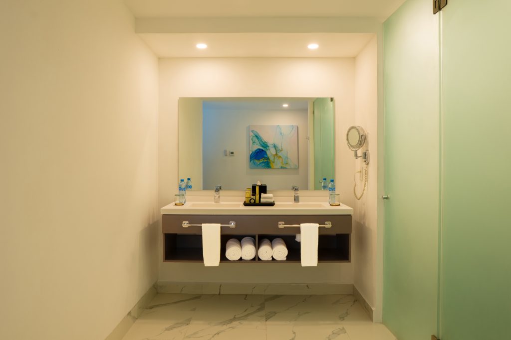 The Fives Beach Three Bedroom Residence 9