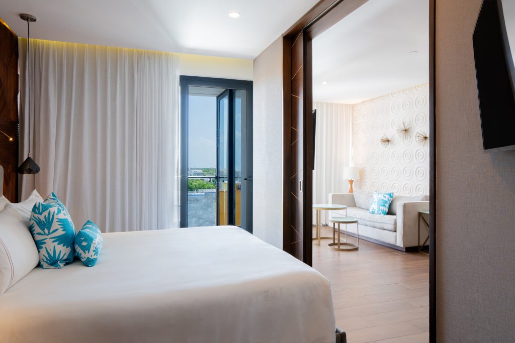 The Fives Downtown One Bedroom Residence 4