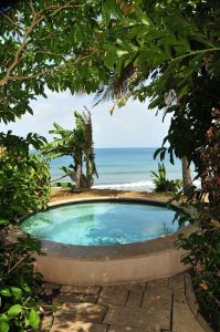 Tropikist-Jacuzzi-2
