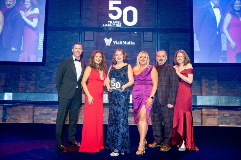 Elite Island Resorts Celebrates Thorne Travel as Top Weddings & Honeymoons Agency at the TTG Top 50 Awards 2025
